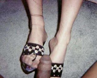 My Nylon Footjob gallery