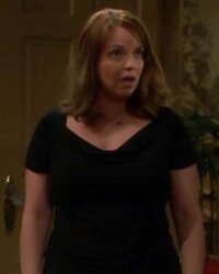Tricia Cast - Nina Webster