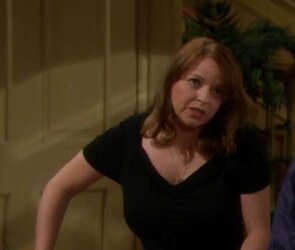 Tricia Cast - Nina Webster