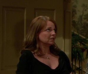 Tricia Cast - Nina Webster