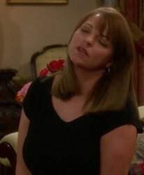 Tricia Cast - Nina Webster