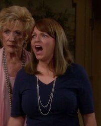 Tricia Cast - Nina Webster
