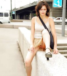 Upskirt No Trousers