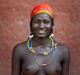 Naked africa