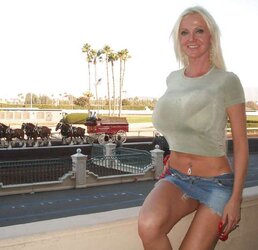 Phat Fake Titted Mummy: Lori Enjoyment