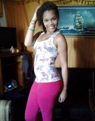 Morena Chilena Caliente