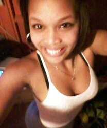 Morena Chilena Caliente