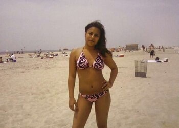 Indian Desi Honey