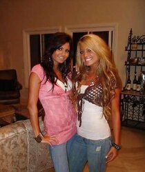 Queens in Denim LLV