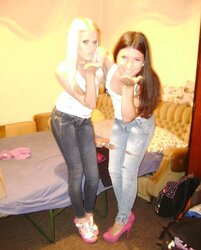 Queens in Denim LLV