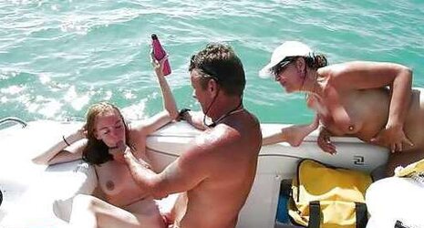 BARE COUPLES