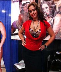 Eva Notty-Huge-Titted Queen
