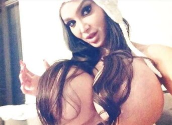 Homemade Amy Anderssen