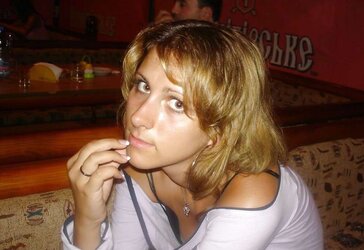 Random Downblouse