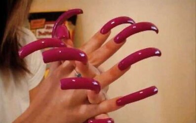 White ladies with lengthy ravages and lengthy toenails Part