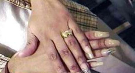 White ladies with lengthy ravages and lengthy toenails Part