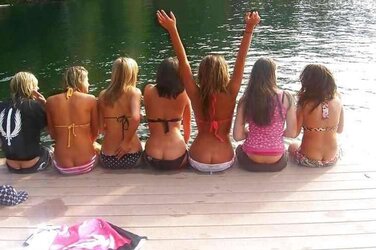 Mooning and violates uncovered
