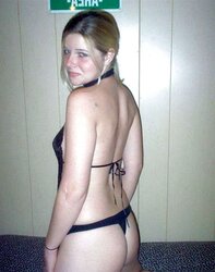 Sweat Hellene in ebony figure