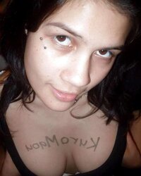 SPLENDID BUXOM TEENAGER CHICK