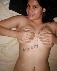 SPLENDID BUXOM TEENAGER CHICK