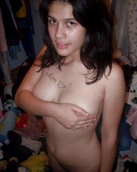 SPLENDID BUXOM TEENAGER CHICK