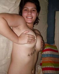 SPLENDID BUXOM TEENAGER CHICK