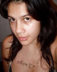 SPLENDID BUXOM TEENAGER CHICK