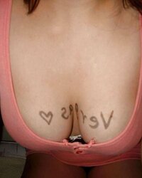 SPLENDID BUXOM TEENAGER CHICK