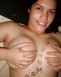 SPLENDID BUXOM TEENAGER CHICK