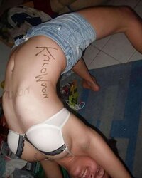 SPLENDID BUXOM TEENAGER CHICK
