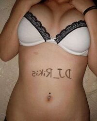 SPLENDID BUXOM TEENAGER CHICK