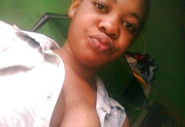 Ghanian gal: juliana