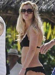 20 Best Celebrity Behinds