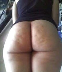 Outstanding Cougar Backside!