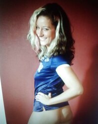 Real amatuer girl swinger from swinger site