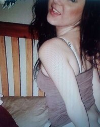 Real amatuer girl swinger from swinger site