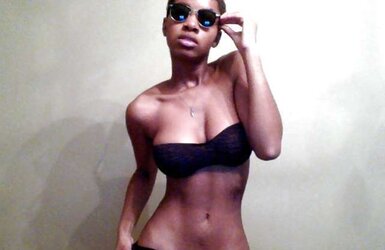 Check me out. boink me. jism on me.