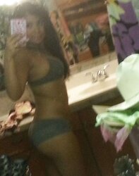 Nn latina selfshots