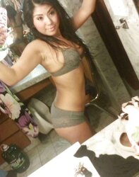 Nn latina selfshots