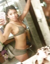 Nn latina selfshots