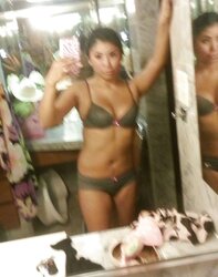 Nn latina selfshots
