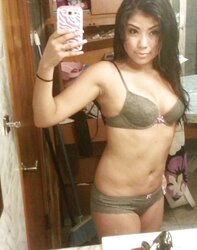 Nn latina selfshots