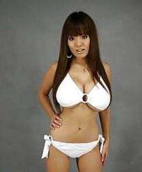 Hitomi Tanaka
