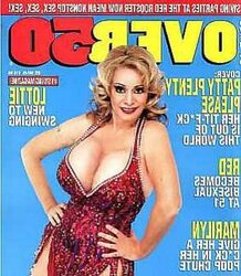 OLD MAGAZINES DECORATES