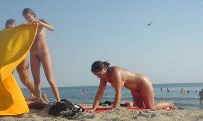 I enjoy being nude