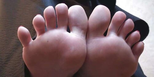 Soles crimson suntan