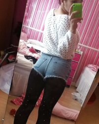 Tribute mega-slut