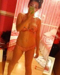 Tribute mega-slut