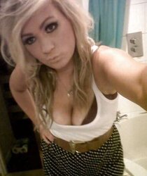 Facebook Tarts- Rebecca