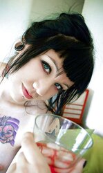 SG Chilenas, Ceci and Cami, Magic Drink